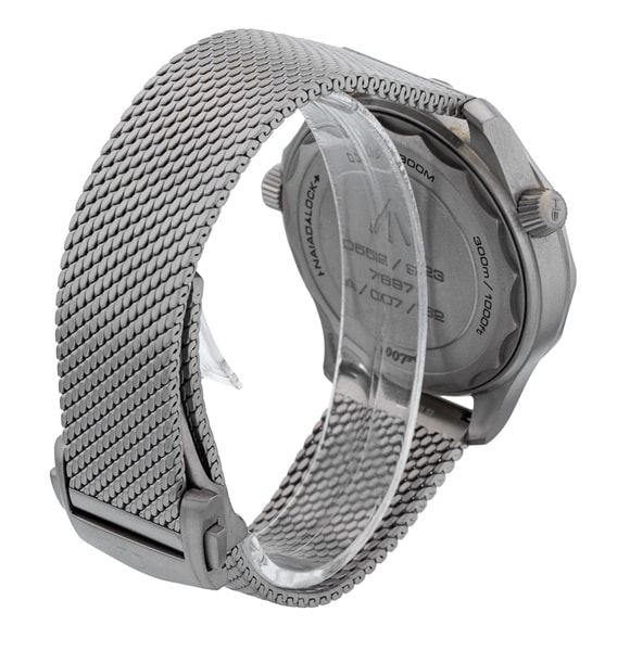 Omega Seamaster Diver 300m - James Bond Edition 210.90.42.20.01.001